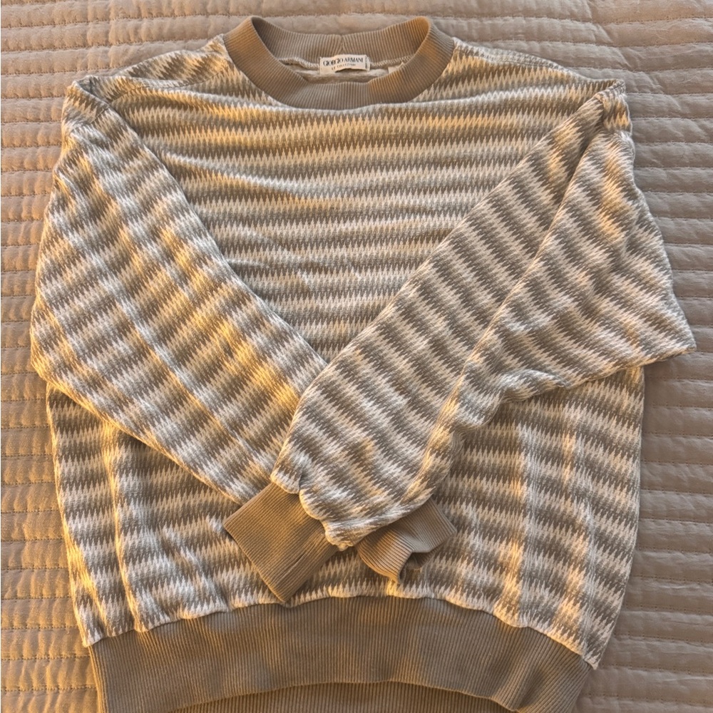 Vintage Giorgio Armani Men's Beige and White Striped Sweater